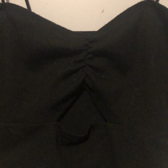 Forever 21 medium black crop top - Picture 3 of 3
